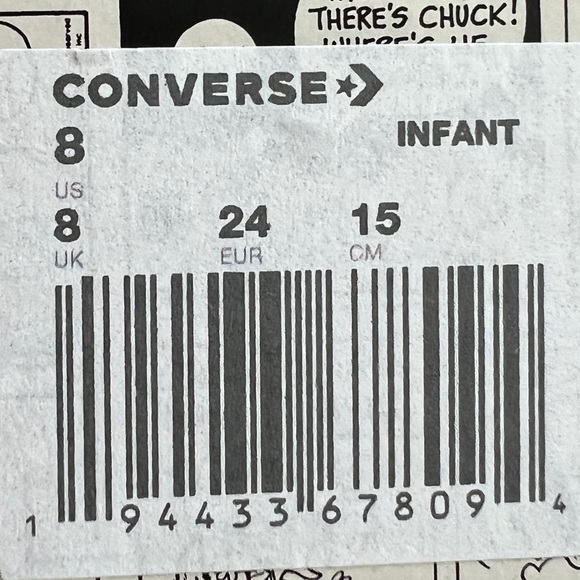 NWT Converse x Peanuts Chuck Taylor All Star 2V Lo Shoes - Picture 9 of 12